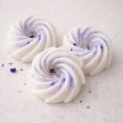 Fondants parfumés Violette Délicate - Parfum des jardins d’autrefois - Niõ Fondants parfumés Violette Délicate - Parfum des jardins d’autrefois - Niõ
