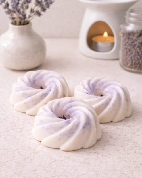 Fondants parfumés artisanaux Violette Délicate - cire naturelle coulée à la main - Niõ