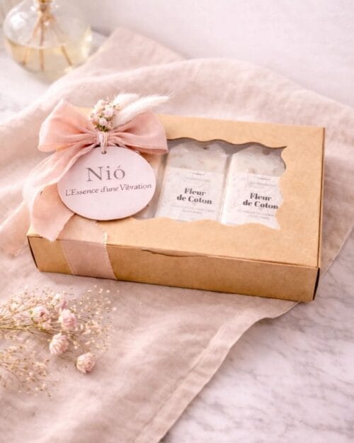 L’ÉCRIN DE LIN - Coffret de 4 Suspensions Parfumées - Cire Végétale - Parfum de Grasse - Fait Main - Niõ