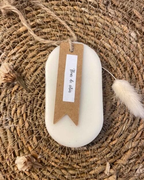 Parfumer les armoires avec la suspension parfumée Fleur de Coton - artisanale et naturelle - Niõ