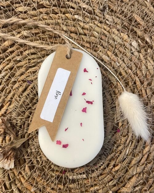 suspension parfumée rose