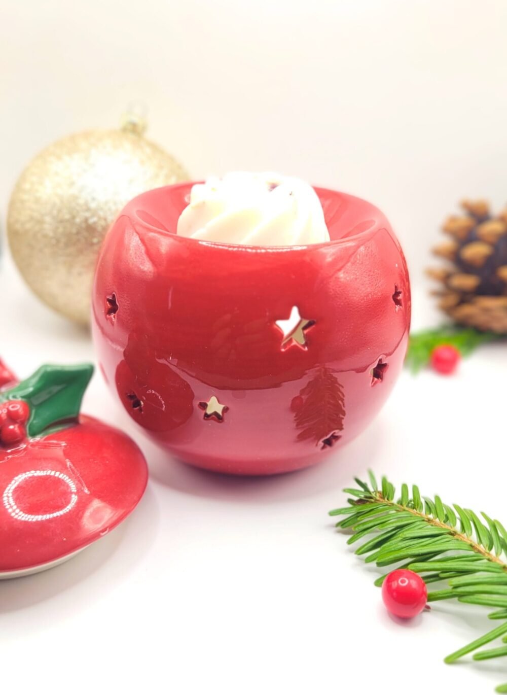 brule-parfum Boule noel rouge céramique ouvert