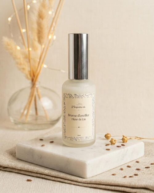 Brume d’oreiller Fleur de Lin - Brume de linge naturelle fraîche et relaxante - Niõ par N'importe où Brume d’oreiller Fleur de Lin - Brume de linge naturelle fraîche et relaxante - Niõ par N'importe où