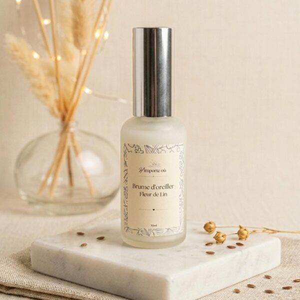 Brume d’oreiller Fleur de Lin - Brume de linge naturelle fraîche et relaxante - Niõ par N'importe où Brume d’oreiller Fleur de Lin - Brume de linge naturelle fraîche et relaxante - Niõ par N'importe où
