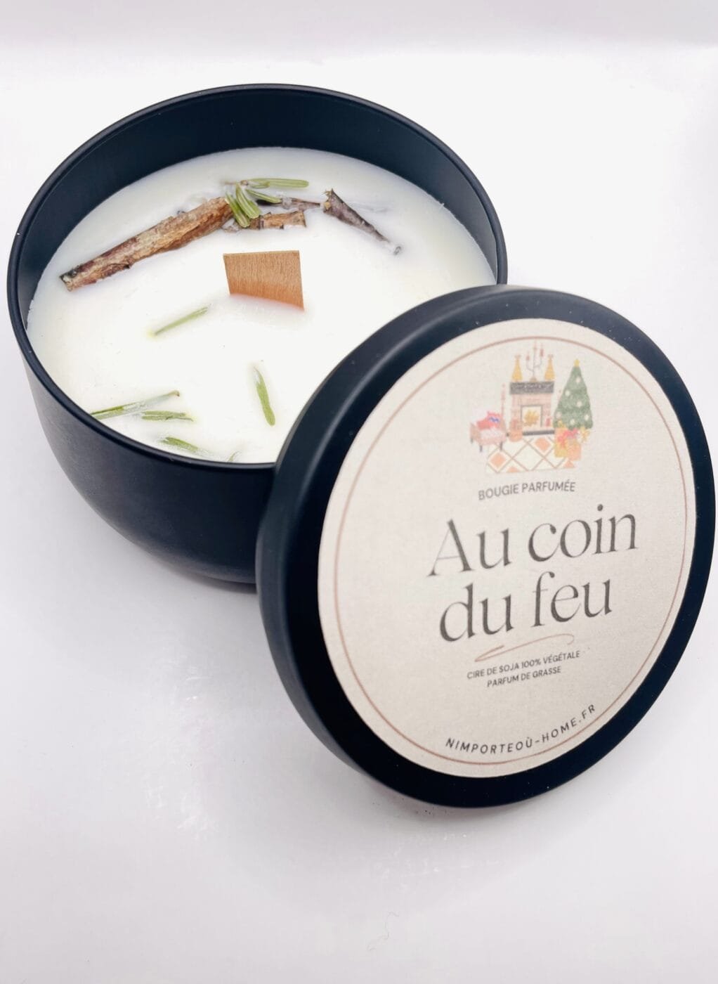 Bougie Parfumée « Au Coin du Feu » – Feu de Bois Authentique