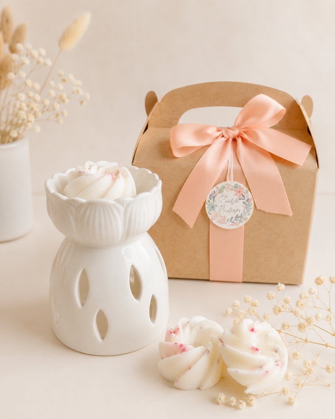 Eveil du printemps - Coffret brûle-parfum artisanal en céramique - fondants parfumés artisanaux au choix - Niõ Eveil du printemps - Coffret brûle-parfum artisanal en céramique - fondants parfumés artisanaux au choix - Niõ