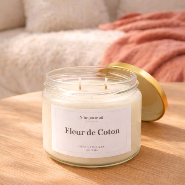 bougie parfumee fleur de coton cire vegetale pot verre couvercle dore