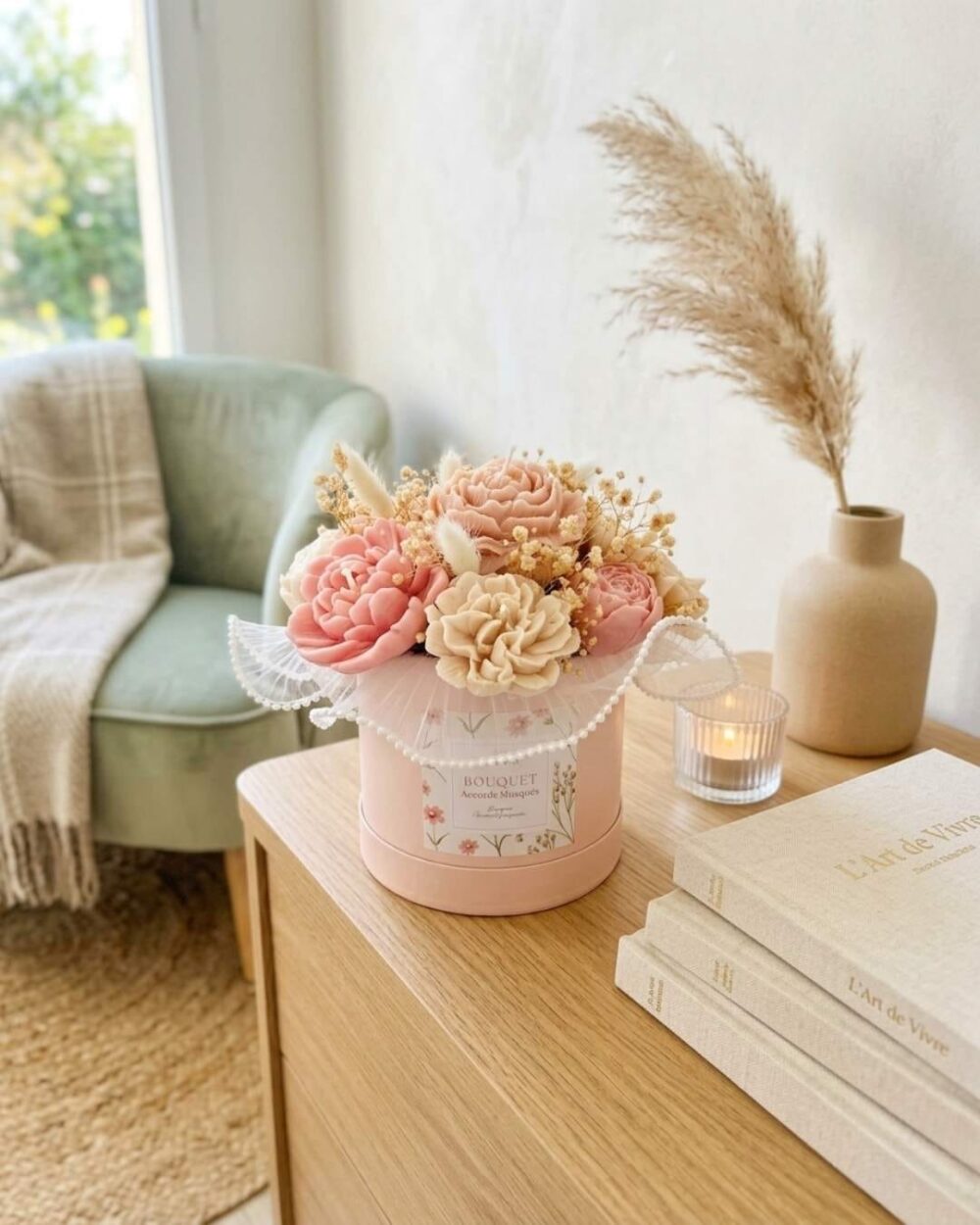 Bouquet parfumé Accords Musqués - cire végétale - décoration bohème - Niõ par N'importe où Bouquet Accords Musqués | Fleurs en cire parfumée façonnées à la main