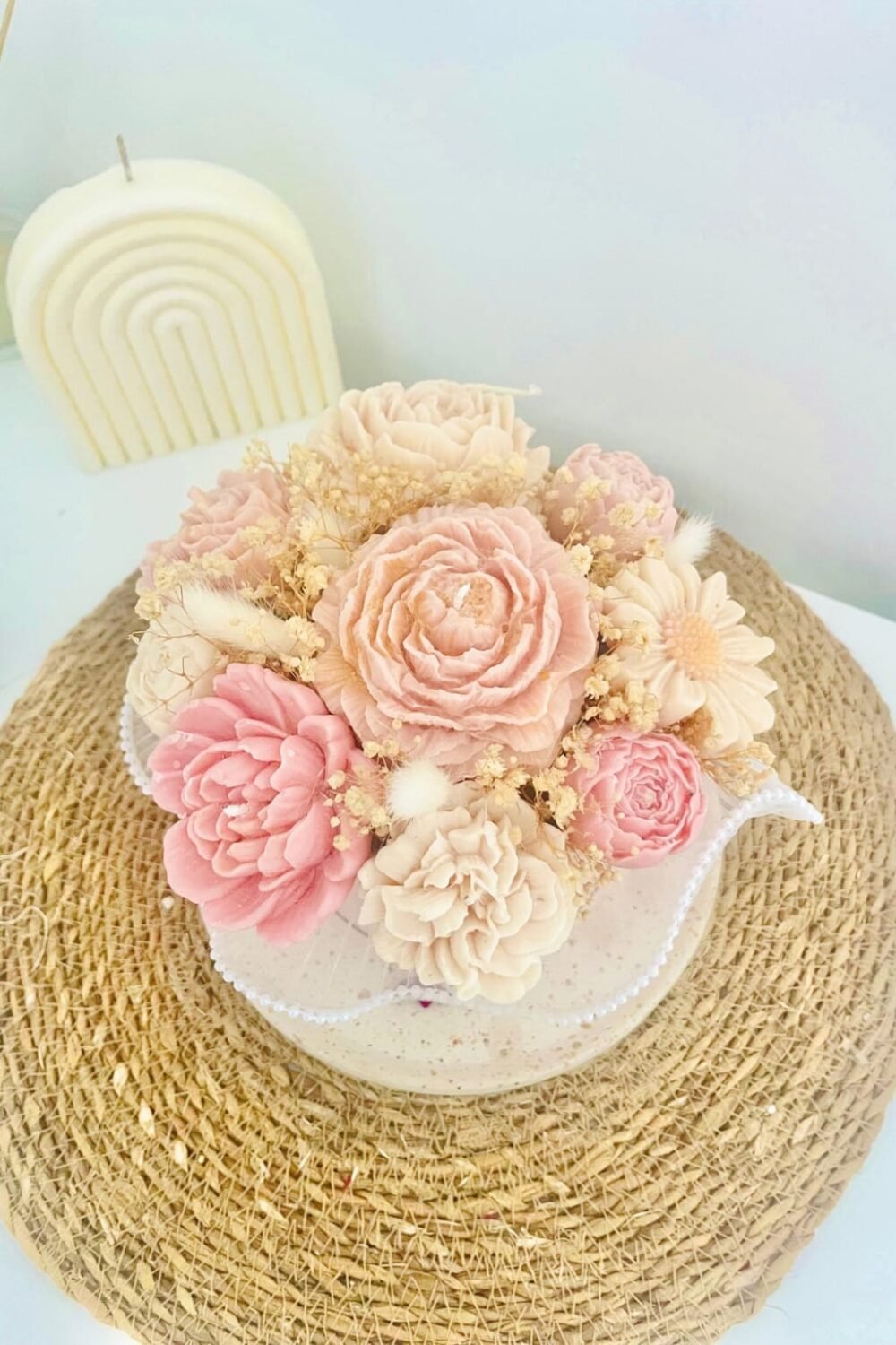 Bouquet Parfumé Éternel en fleurs de cire – Accords Musqués-