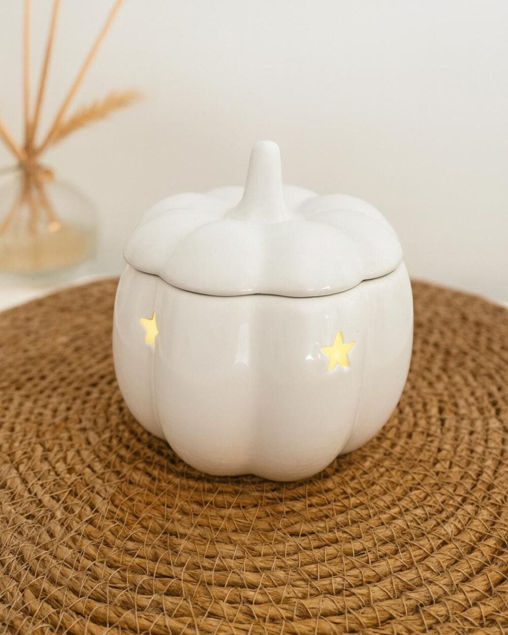 Brûle-parfum Citrouille Blanche en céramique - design - Niõ Brûle-parfum Citrouille Blanche en céramique | Cocooning d'Automne