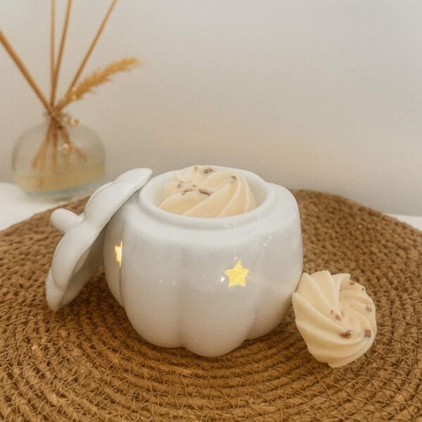 Brûle-parfum Citrouille Blanche en céramique pour les fondants parfumés - Niõ Brûle-parfum Citrouille Blanche en céramique pour les fondants parfumés - Niõ