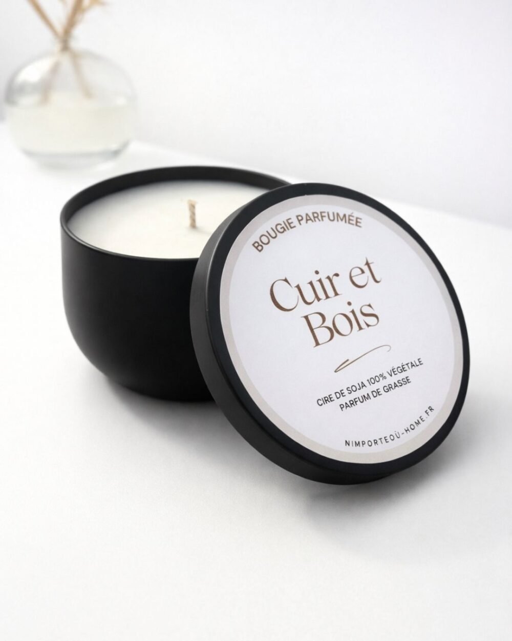 Bougie parfumée Cuir et Bois - Fait Main - Collection Khroma - Nio par N'importe où