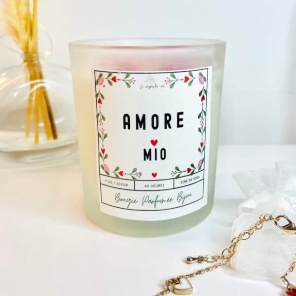 Bougie romantique Amore Mio - avec un bijou doré - Niõ