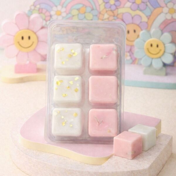 Tablette de fondants parfumés Fleur de Cerisier & Poudre de Riz - Flower Power Mood - création originale - Nio par N'importe où Tablette de fondants parfumés Fleur de Cerisier & Poudre de Riz - Flower Power Mood - création originale - Nio par N'importe où