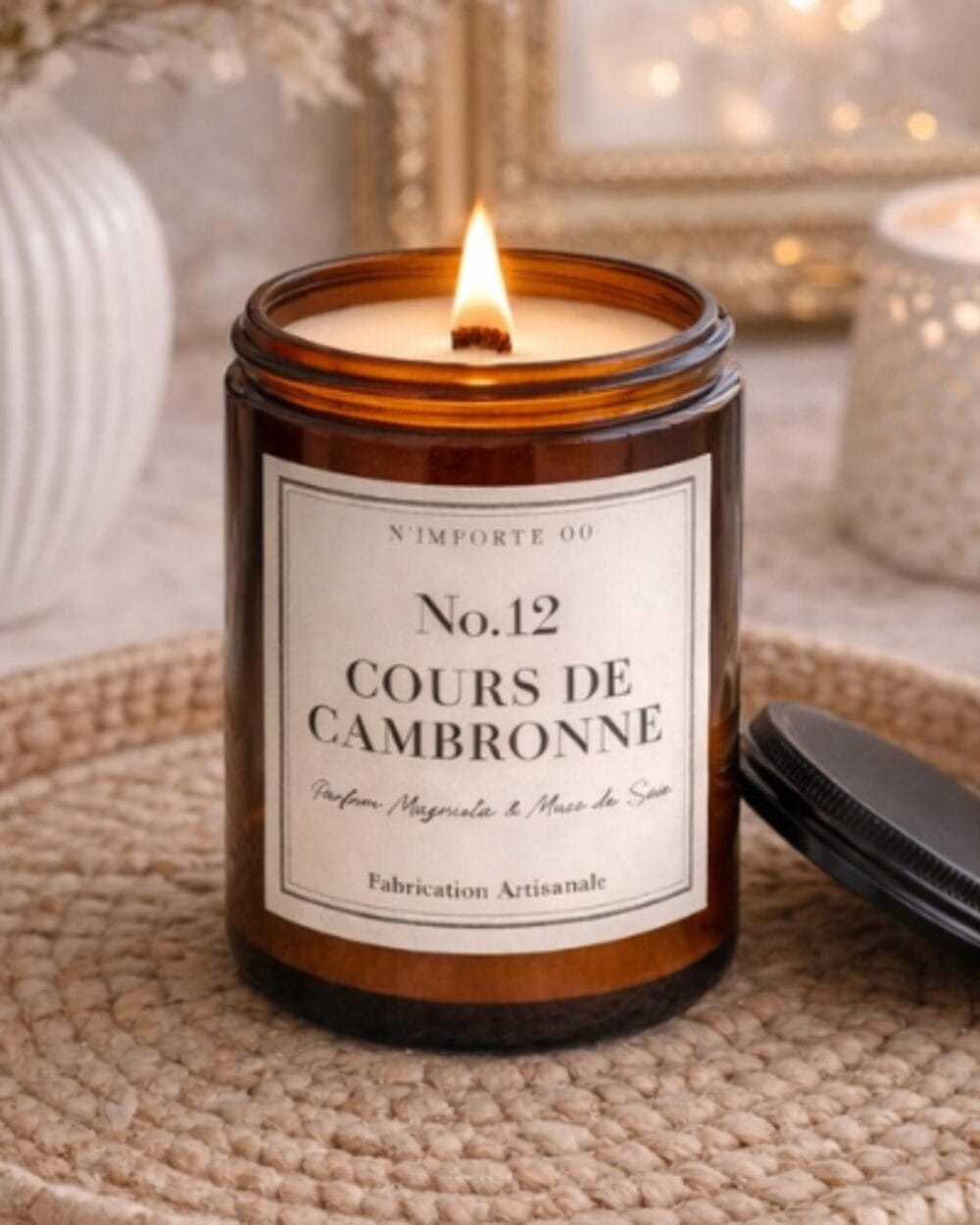 Bougie parfumée - Magnolia & Musc de Soie-12 Cours de Cambronne - pot en verre - meche en bois - Niõ