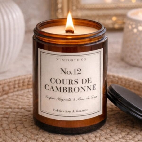 Bougie parfumée - Magnolia & Musc de Soie-12 Cours de Cambronne - pot en verre - meche en bois - Niõ