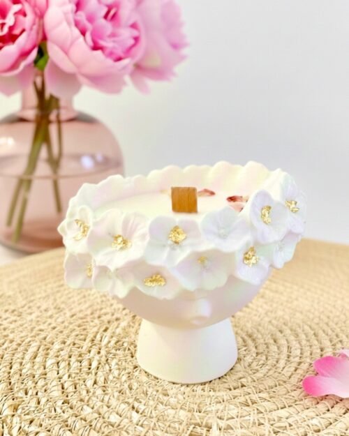 bougie Maïa parfum pivoine mèche bois bougie artisanale sculpture florale