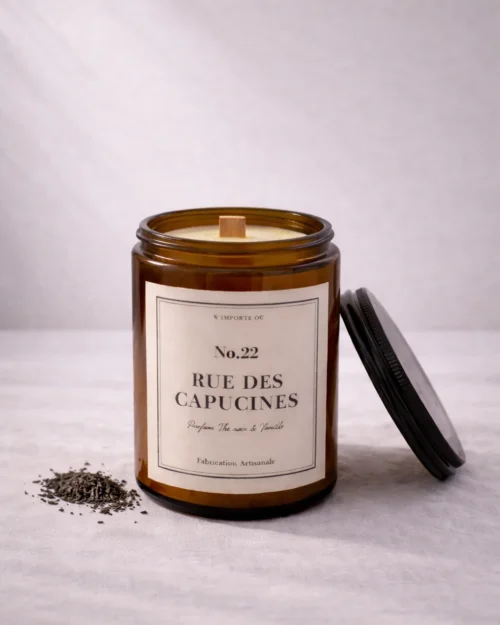 bougie parfumée cocooning lumière dorée thé noir vanille