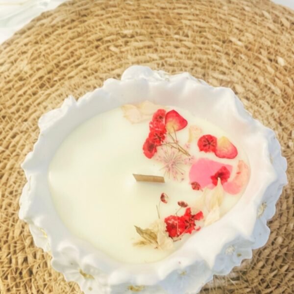 Bougie parfumée Maïa – Fleur de Pivoine